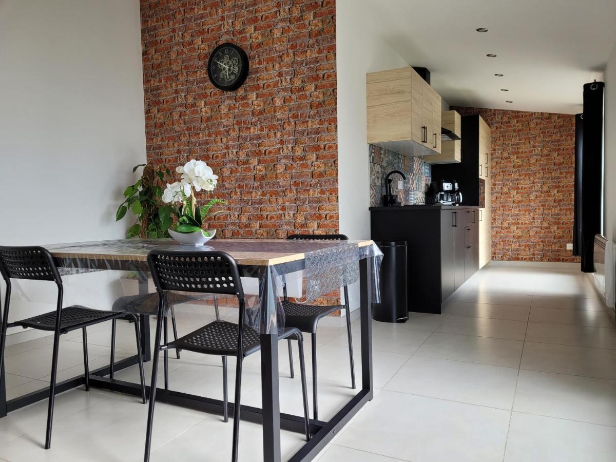 Il Vialetto , Appartement Milano , Spacieux, Tout Confort, Au Calme Jeumont Kültér fotó